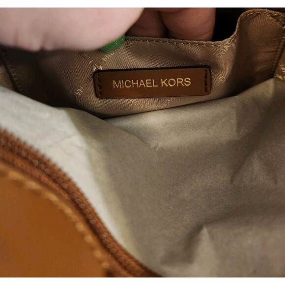 Michael Kors 35F2G7ZC5B Women's Messenger Bag Large- Vanilla - Picture 3 of 9